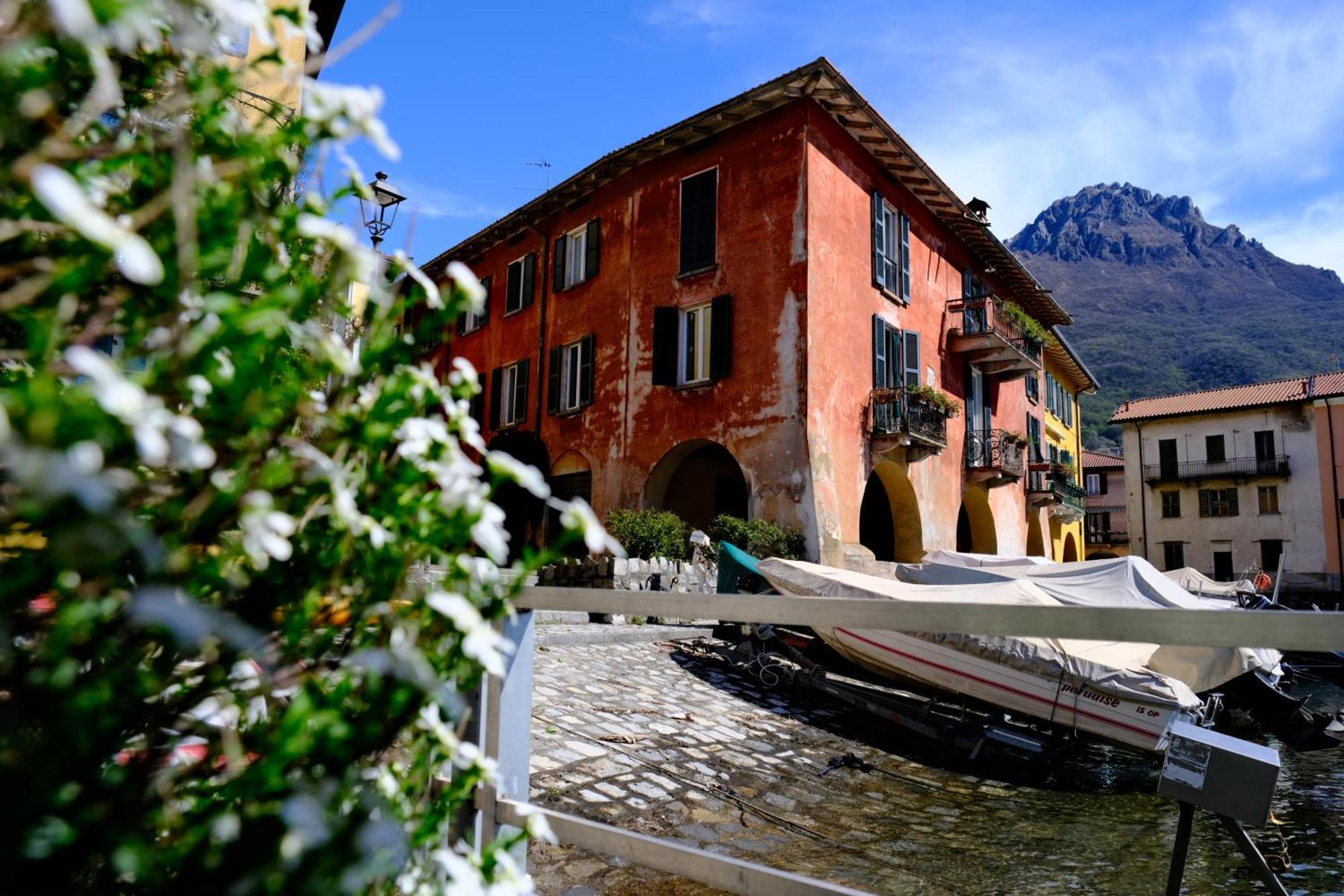 Dolce Teresa Apartment Mandello del Lario Kültér fotó