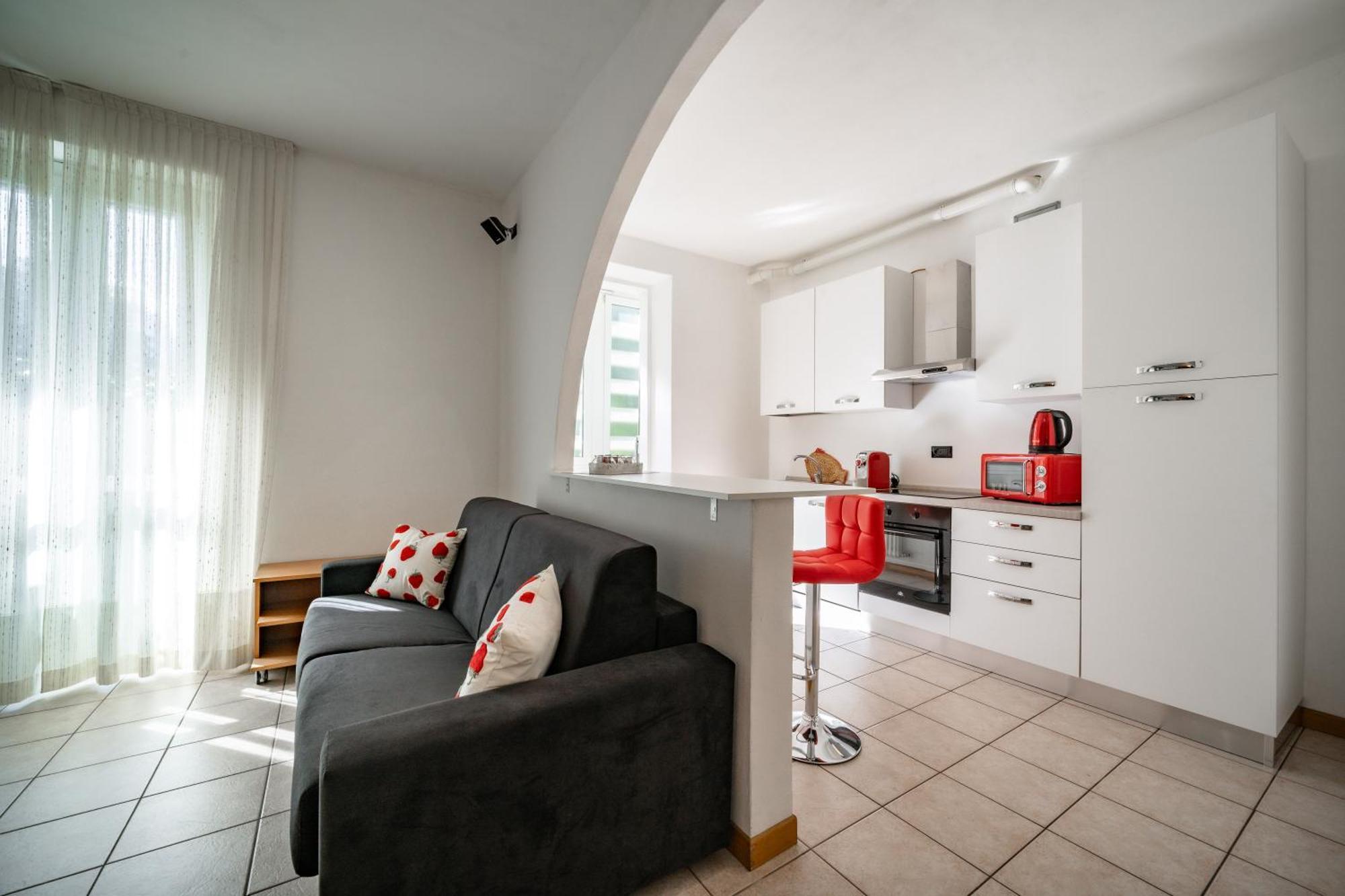 Dolce Teresa Apartment Mandello del Lario Kültér fotó